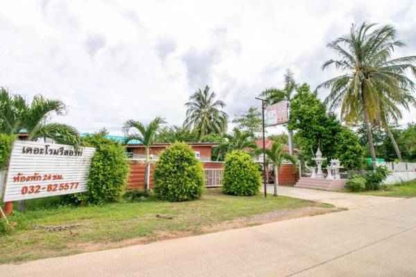 OYO 945 The Rome Resort