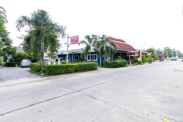 OYO 981 Fluke & Flame Cha-Am