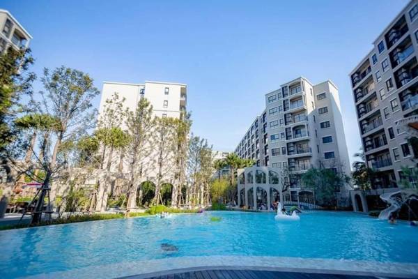 Hua Hin Lacasita modern room in city center