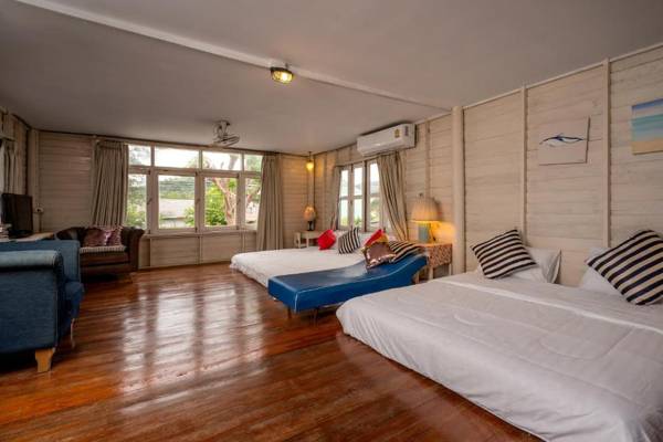 Secret garden pool villa