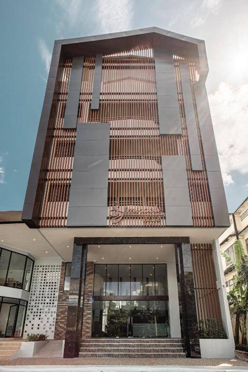 SJ Miracle Hotel