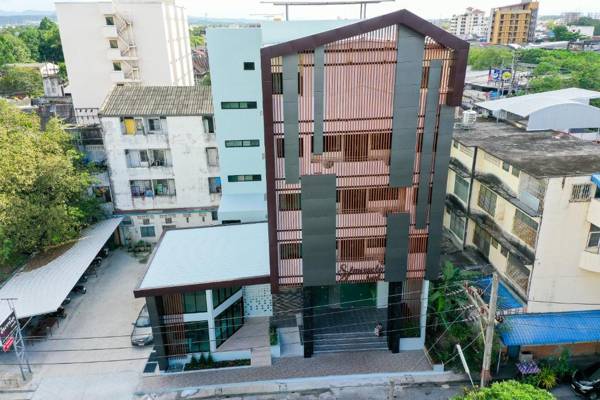 SJ Miracle Hotel