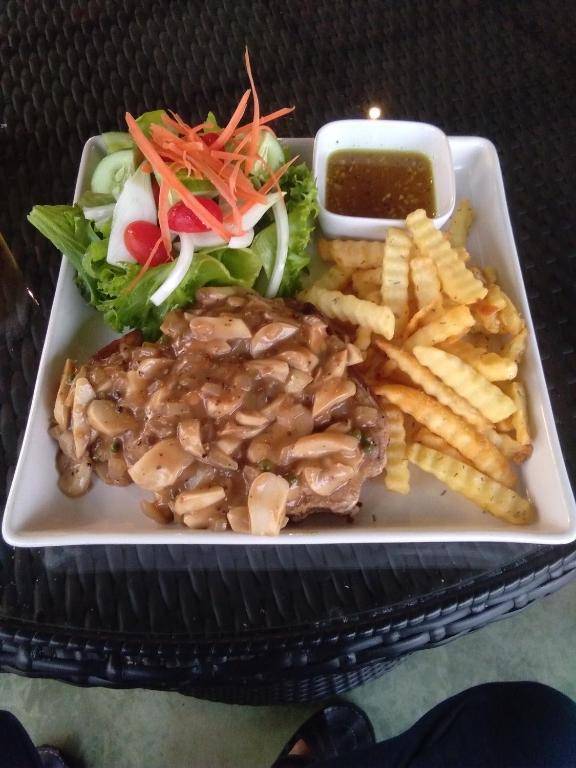 Baan Chai Thung Resort