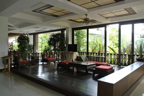 Nana Buri Hotel