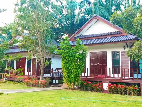 Sunflora Resort Chumphon