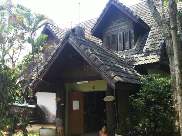 Mae Khum Villa