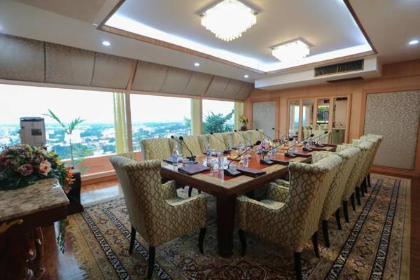 Duangtawan Hotel Chiang Mai -SHA Extra Plus