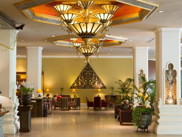 Chiang Mai Plaza Hotel