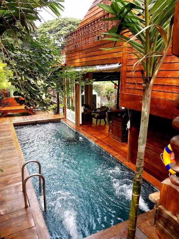 Seven Senses Guesthouse