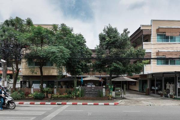 Miami Hotel (SHA Extra Plus)