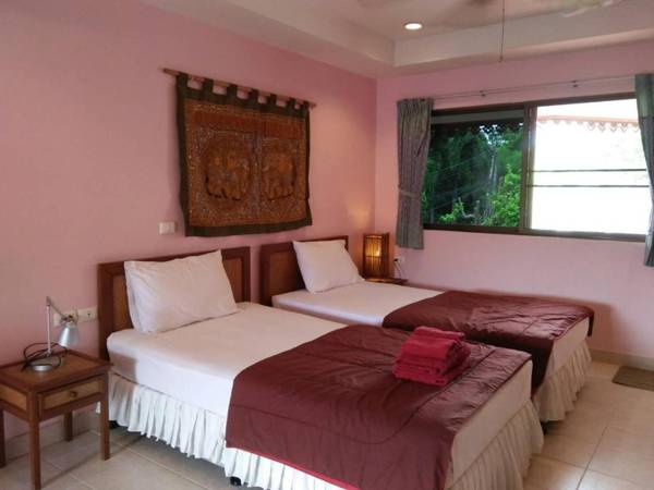 Villa Oranje Chiang Mai