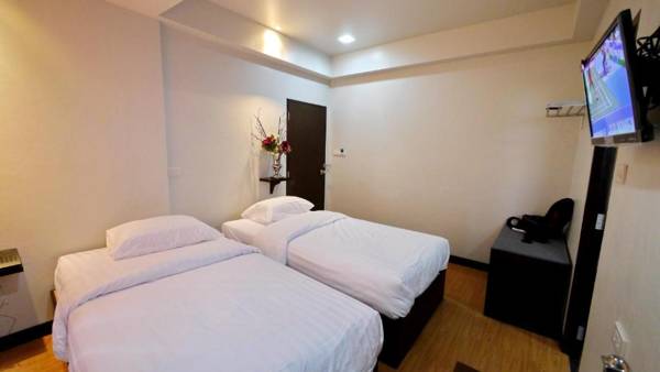 Basic Line Hotel @ Loikroh