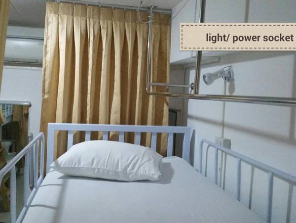 Chiangmai Gate Capsule Hostel Dormitory