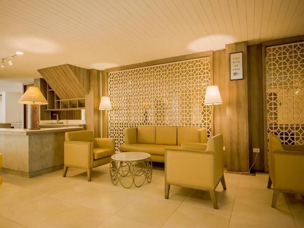 B2 Riverside Premier Resort