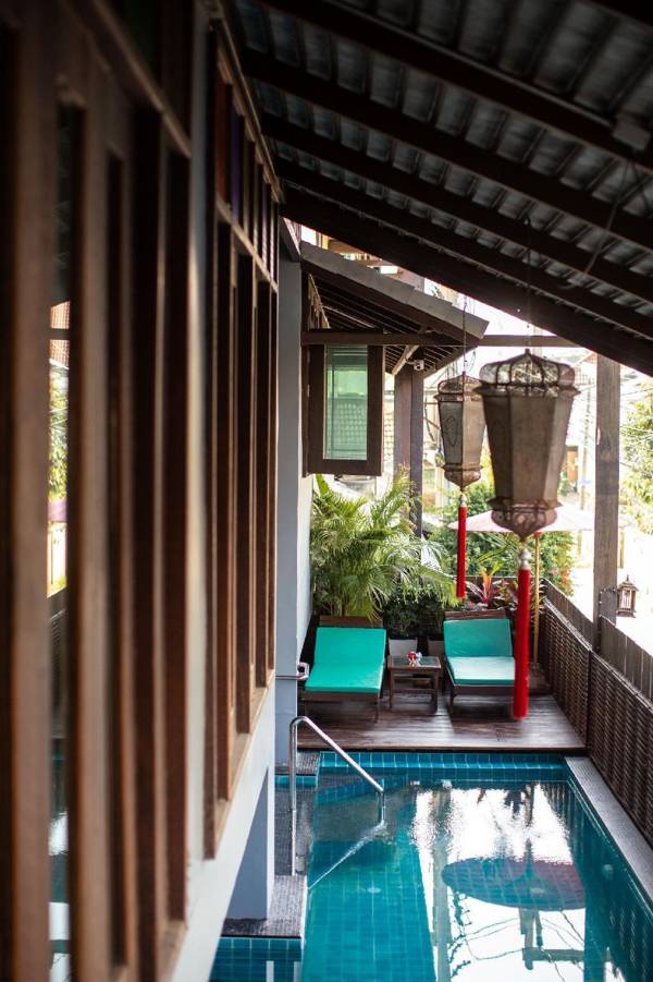 NightBazaar Inn Hotel