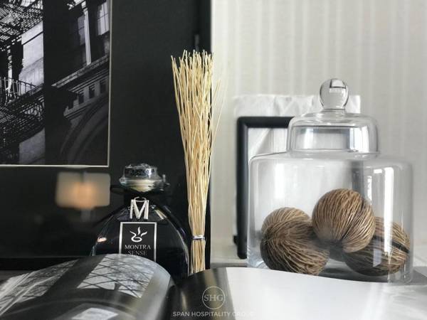 Stay in Style Stay On The Cloud@RS504-Bus Station