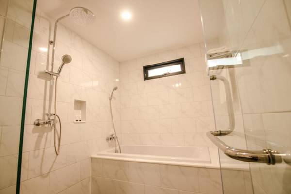 Hotel MAYU - SHA Plus