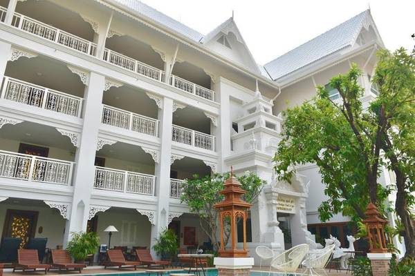 White Boutique Hotel and Spa