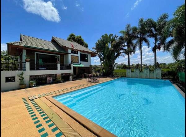 Pool Villa Klangna Maerim