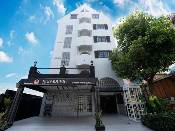 RoomQuest Rim Tha Phae