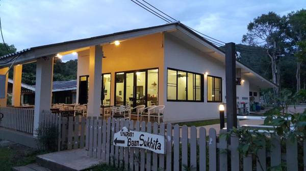 Baan Sukhita