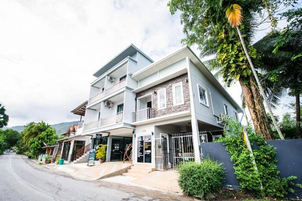 OYO 295 Salamat Bangtao