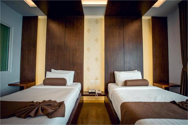 Phi Phi Cliff Beach Resort-SHA Plus