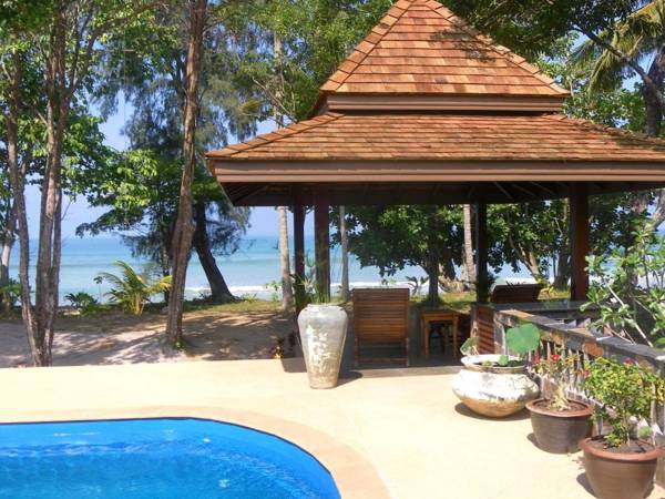 Koh Jum Beach Villas "A member of Secret Retreats"