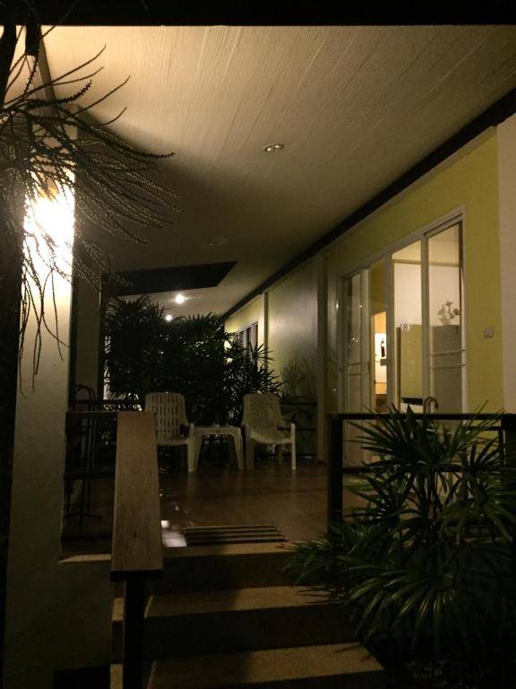 Khaolak Hillside Villa