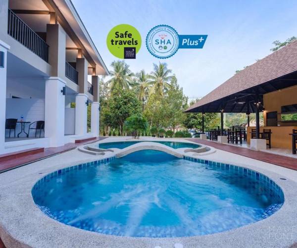 The Retreat Khaolak Resort - SHA Extra Plus