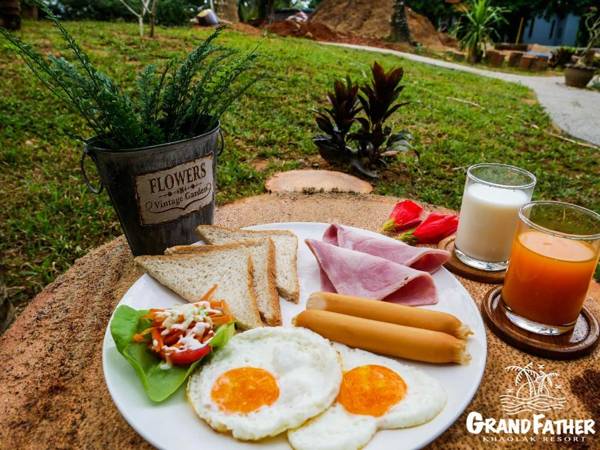 Grandfather KhaoLak Resort