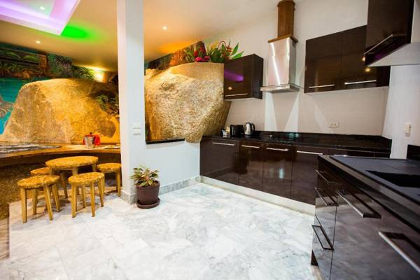 Sandalwood Luxury Villa Resort - SHA Extra Plus