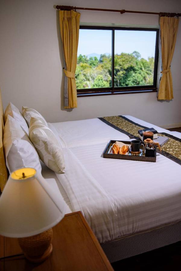 Seastar Hotel And Service Apartment