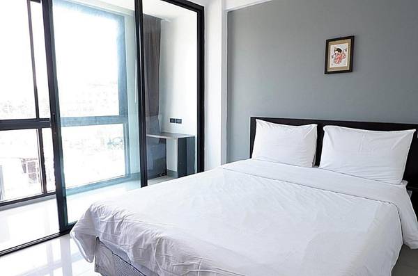 Izen Budget Hotel & Residence