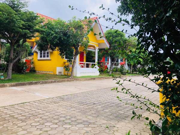 Baan Chom Chan Resort