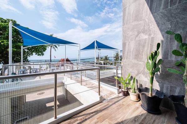 AnB poolvilla beachfront 2 ห้องนอนติดหาดบางเสร่