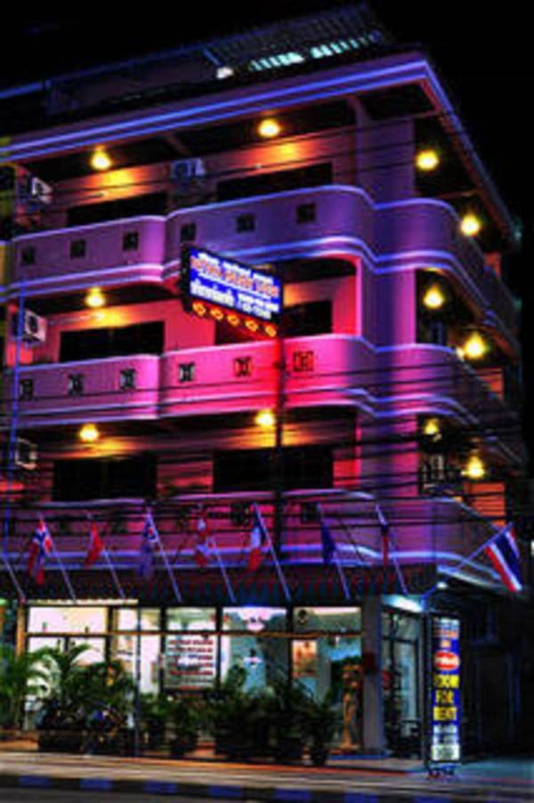 Pattaya Holiday Lodge.