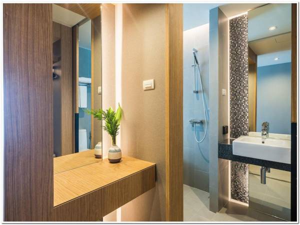 Sea Me Spring Tree Hotel (SHA Extra Plus)