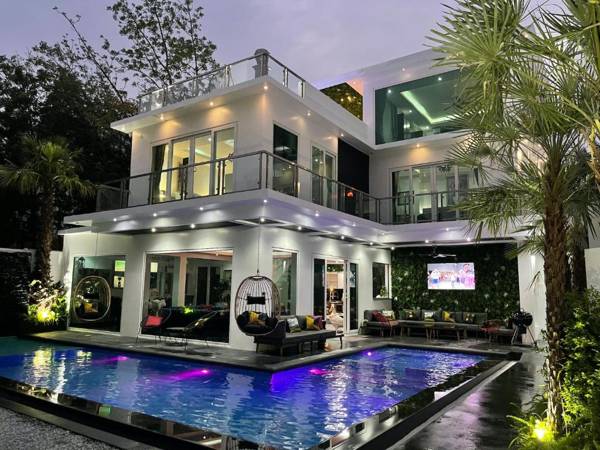 Premium Pool Villa Pattaya