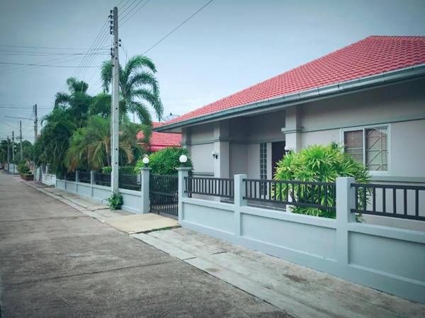 Baan Plub Plung Pool Villa