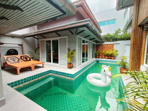ROMANTIC Pool Villa