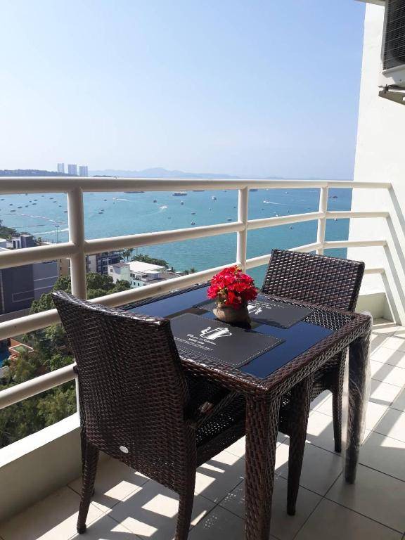View Talay6 Mark Apartments
