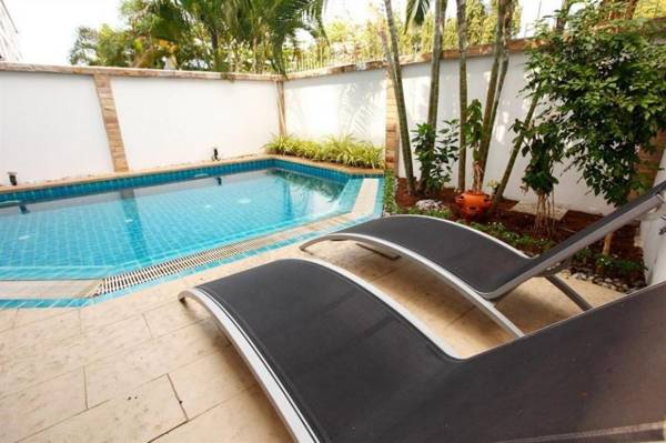 Wongamat Pool Villas By Pattaya Sunny Rentals