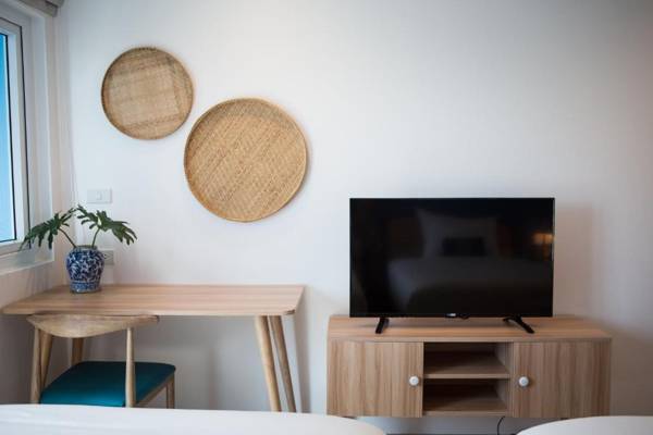 DeeProm Pattaya Hotel