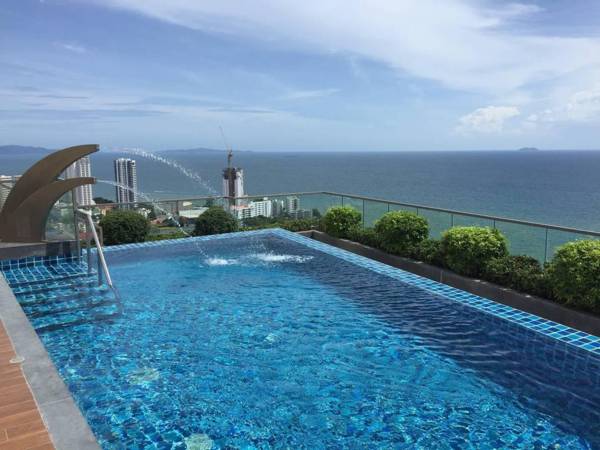 STYLISH Studio in Peak Towers