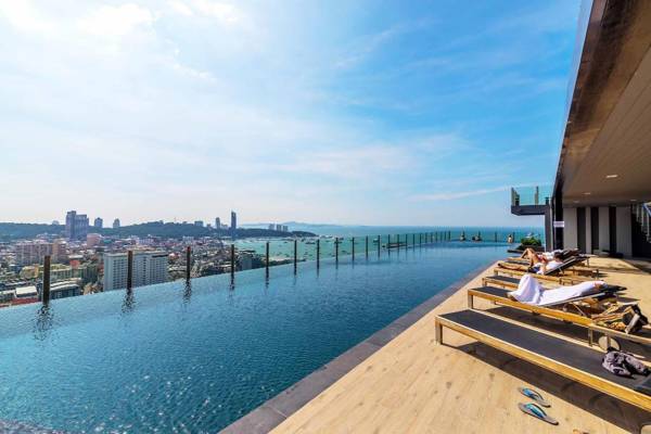 The Base Central Pattaya Cozy Suite Hot X