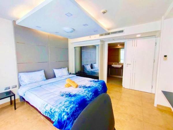 Centara Avenue Residence