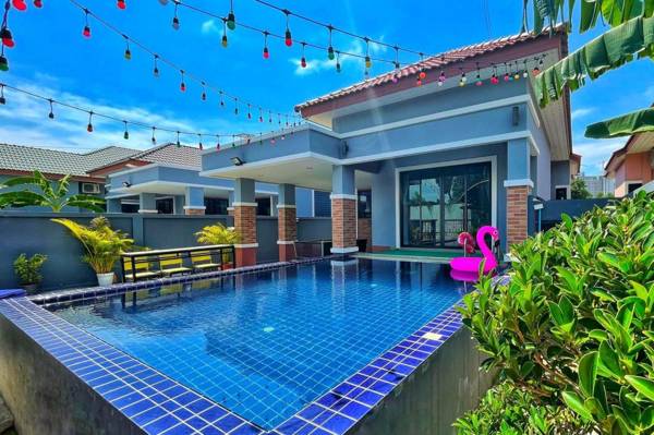 Luxury 3  Bedroom Pool Villa near Jomtien Beach