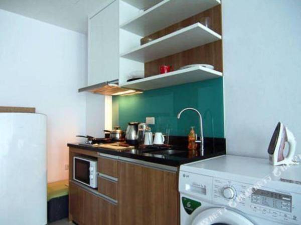 Diamond Suites Condo