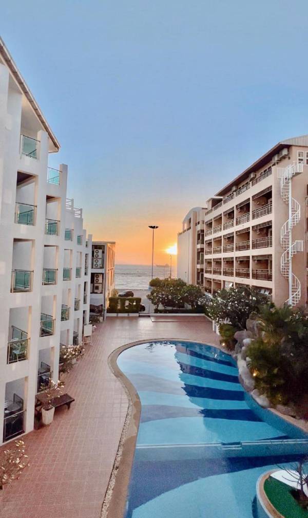 Dragon Beach Resort Hotel